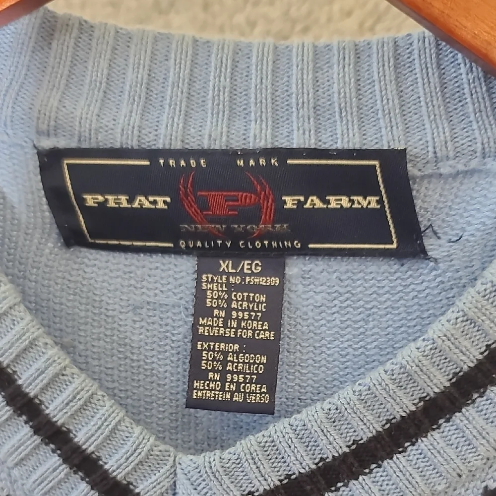 Phat Farm Blue and Black V-Neck Sweater - Picture 2 of 8